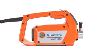 Vibrator beton AME 1600  cu arc flexibil 4m si  Cap vibrator Husqvarna AT 39 mm